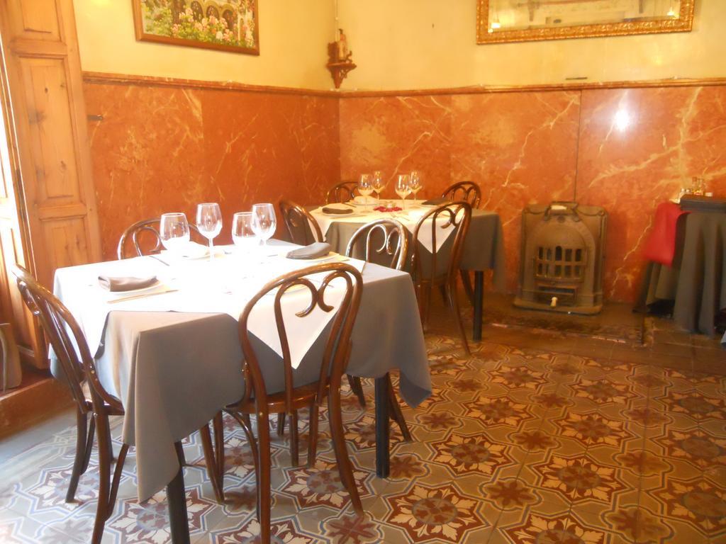 Hotel 1900 Casa Anita Requena Kültér fotó