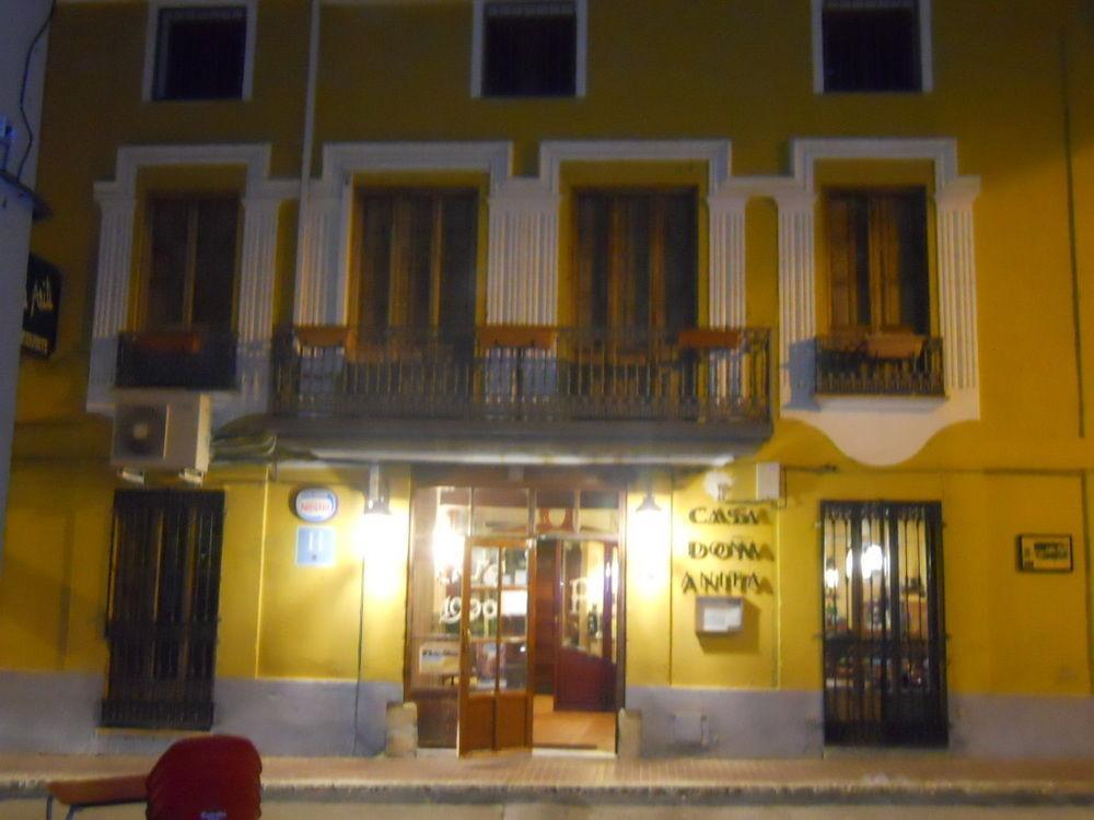 Hotel 1900 Casa Anita Requena Kültér fotó