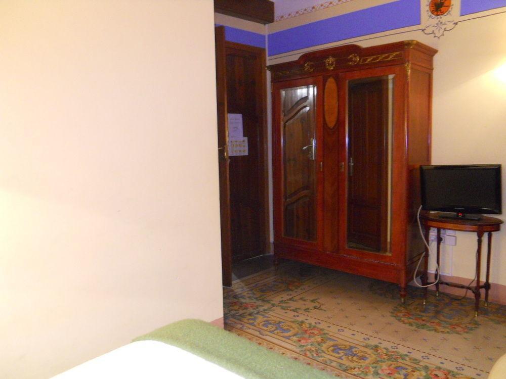 Hotel 1900 Casa Anita Requena Kültér fotó