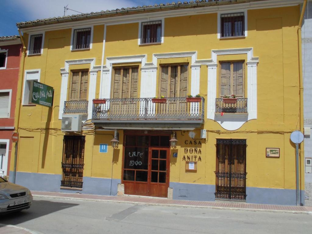 Hotel 1900 Casa Anita Requena Kültér fotó