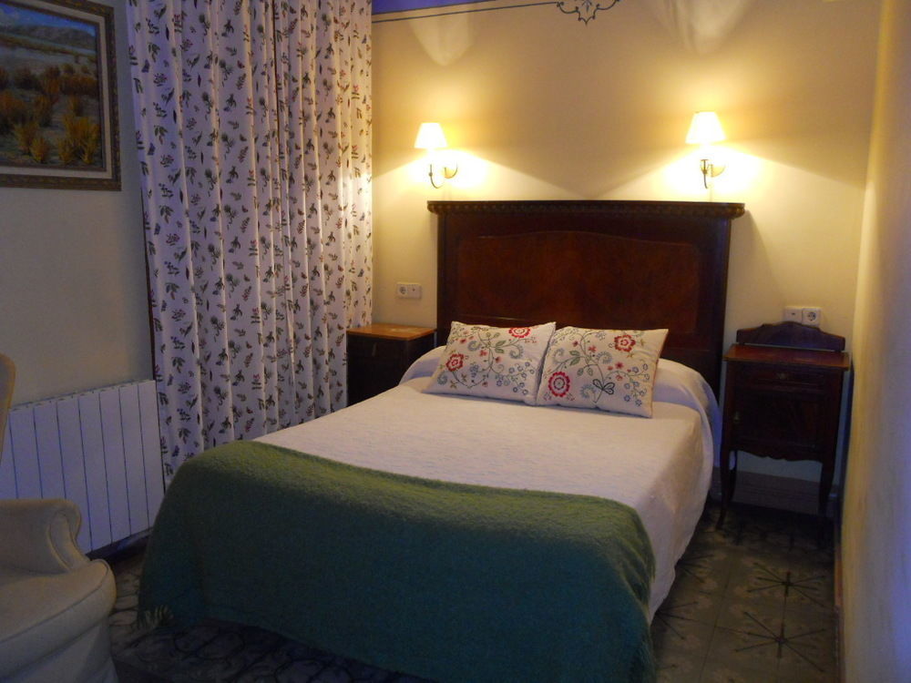Hotel 1900 Casa Anita Requena Kültér fotó